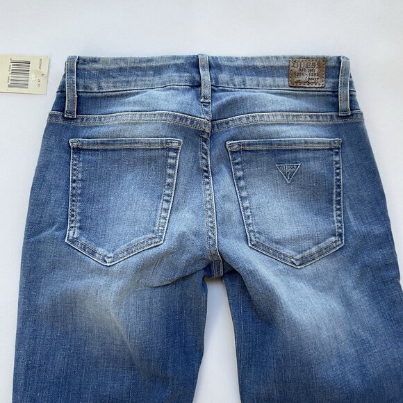 Guess Women’s Power Curvy Sophia Mid Rise Skinny Jeans Light Blue Size 24 - Picture 9 of 11